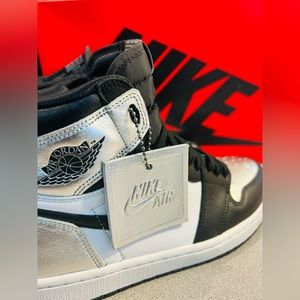 Jordan 1 retro High OG silver Toe